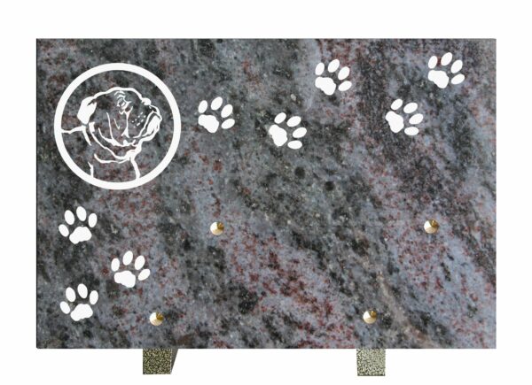 plaque funeraire représentant un chien
