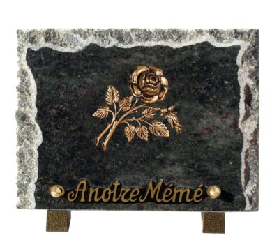 plaque funéraire rose épanouie